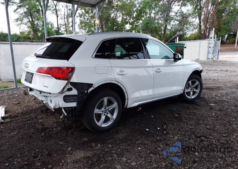 2021 Audi Q5 Premium z USA, uszkodzony, nr VIN WA1AAAFYXM2103029